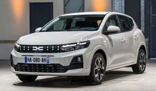 Dacia Sandero facelift - front