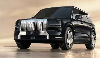 Zeekr 9X - front static